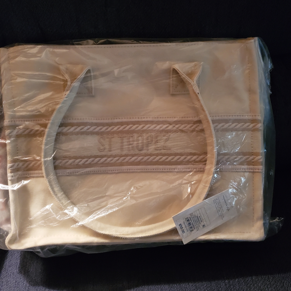 Chic Beige Tote Bag